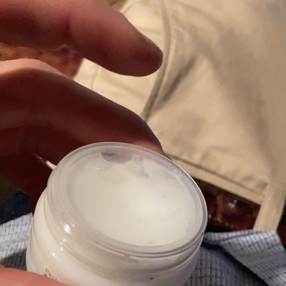 Perfect shine clarifying scalp scrub- Nature lab - Picture 4 of 5